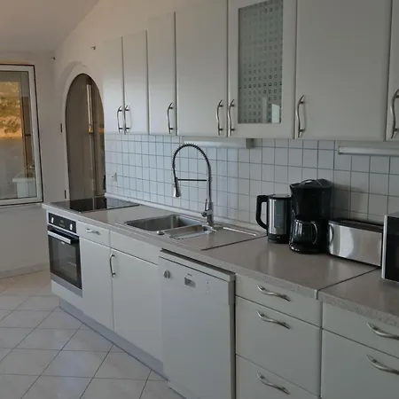 A-4-zimmer-wohnung-8-2-pers-direkt-am-meer *