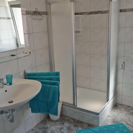 A-4-zimmer-wohnung-8-2-pers-direkt-am-meer *