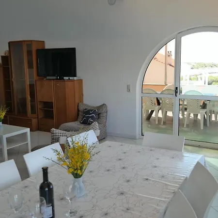 A-4-zimmer-wohnung-8-2-pers-direkt-am-meer *